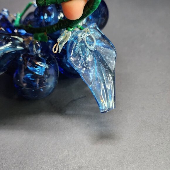 Vintage Handblown Art Glass Grapes Berries Cluster Cobalt Blue with Leaf - Picture 5 of 7